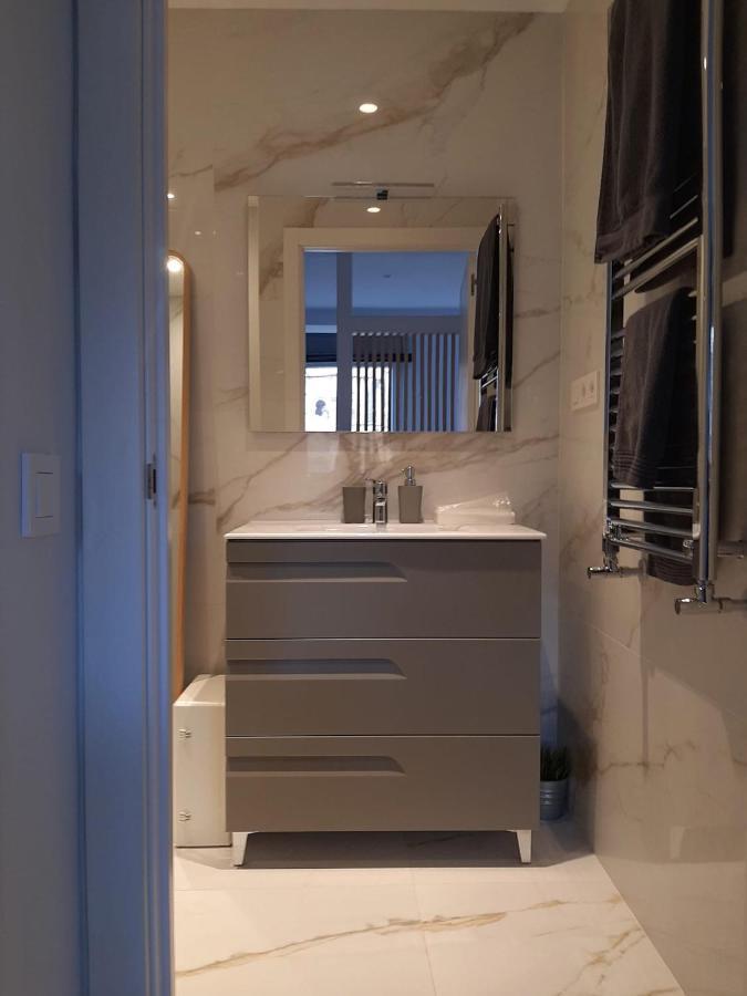 Apartamento Wamba - La Catedral Овиедо Екстериор снимка