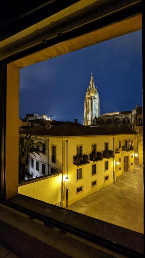 Apartamento Wamba - La Catedral Овиедо Екстериор снимка